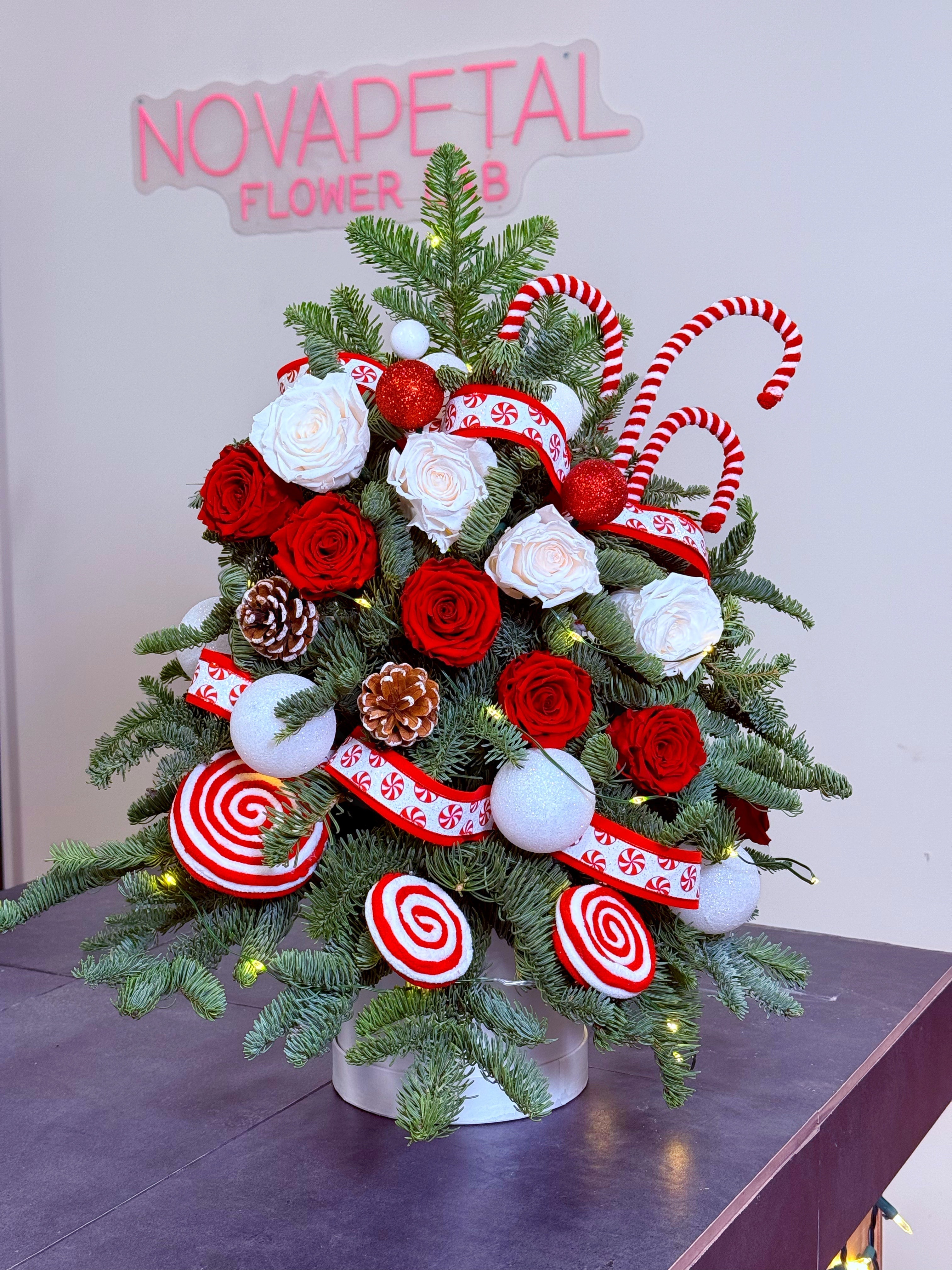 Elf’s Wonderland Holiday Tree