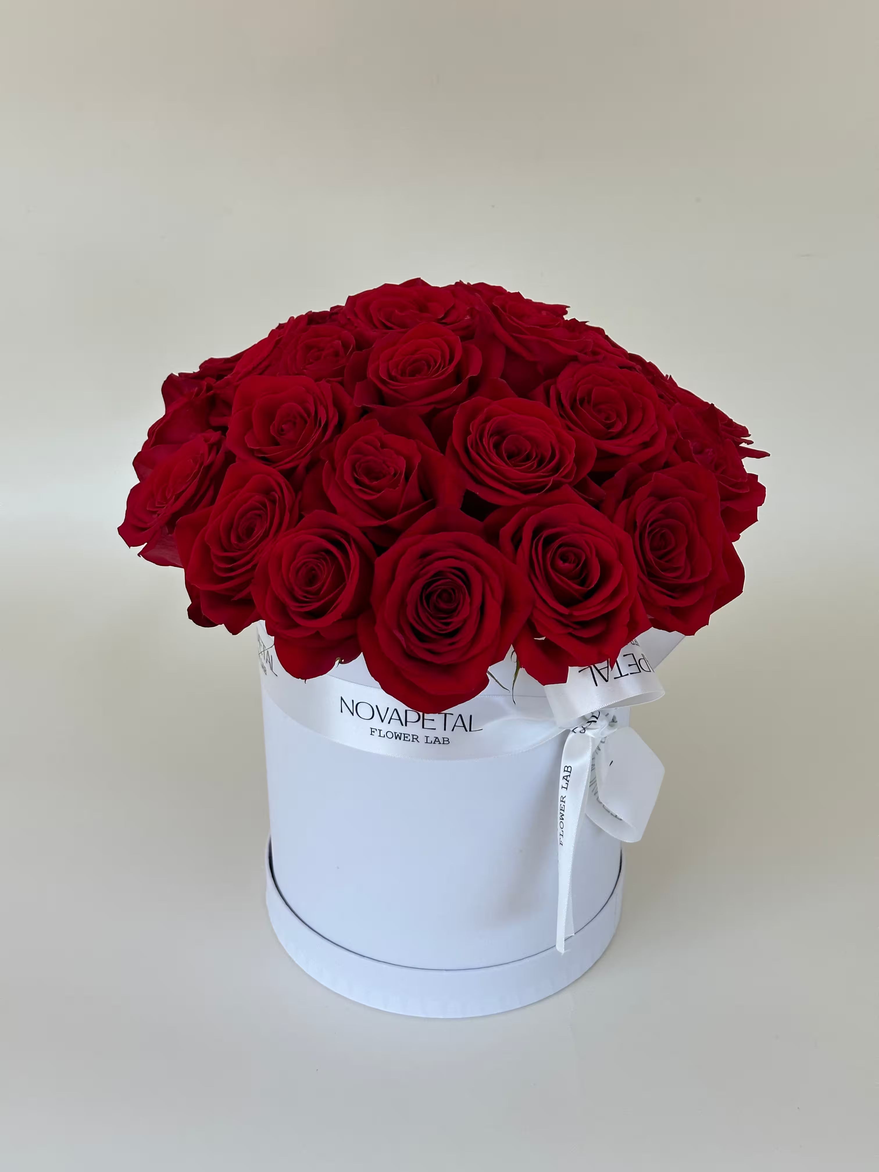 2 Dozen Premium Fresh Cut Red Roses In Box