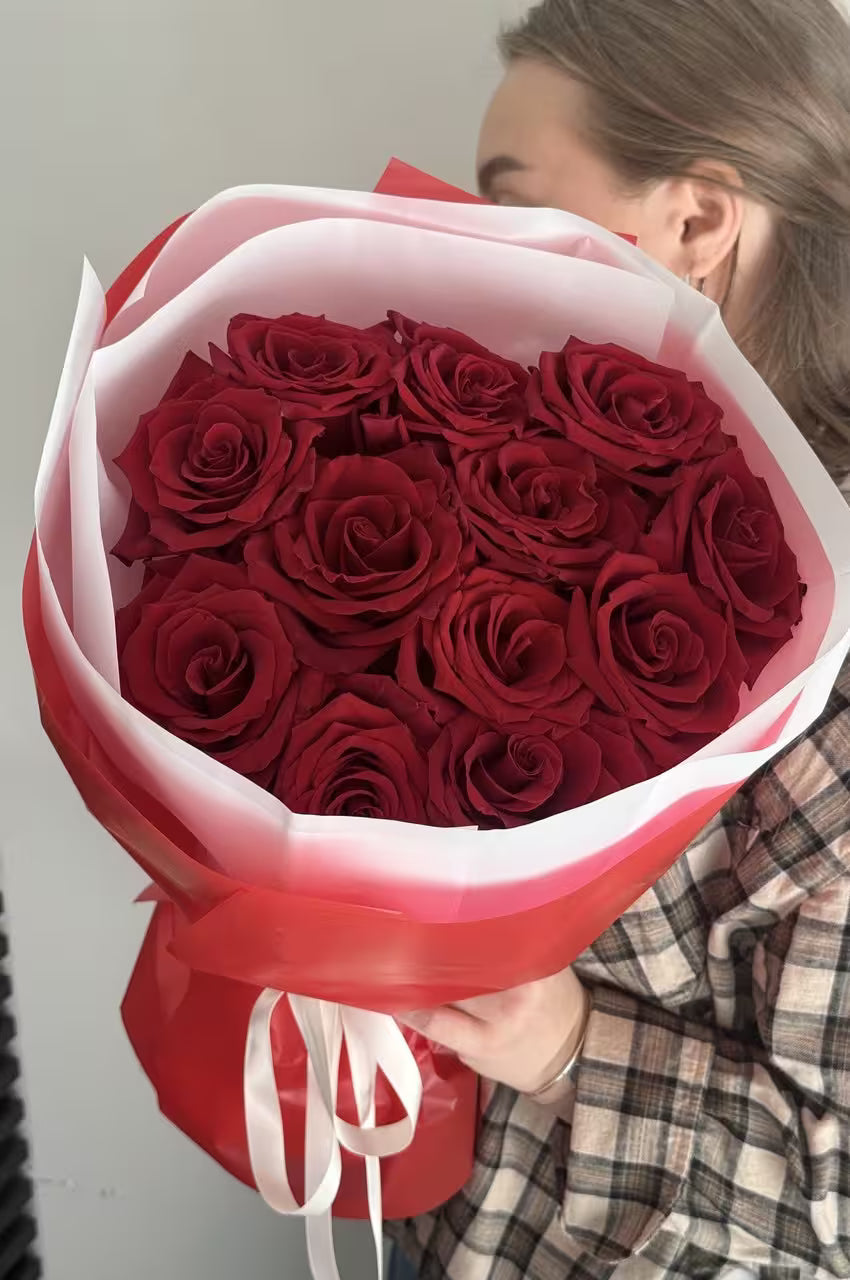 Bouquet of Red Roses